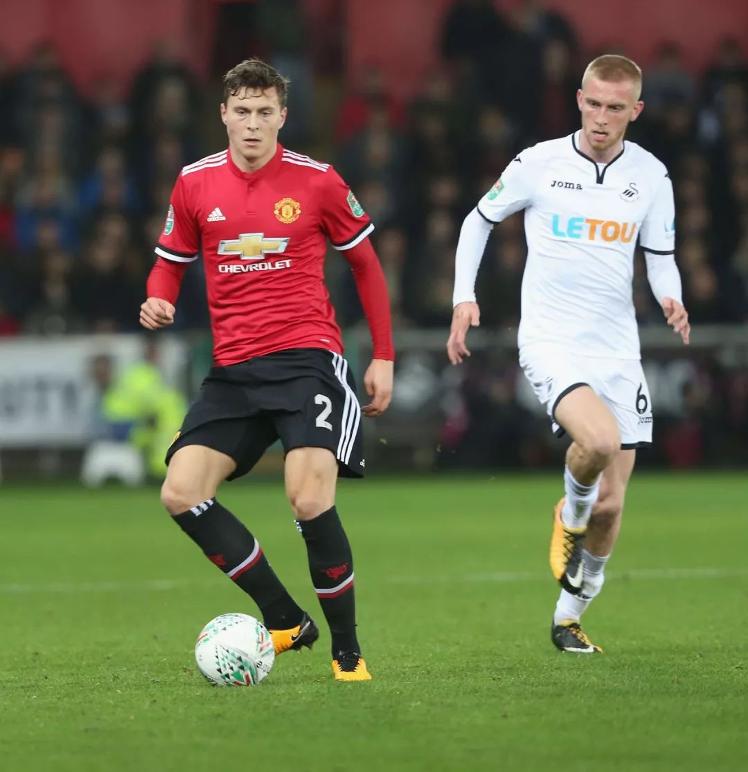 也彰显了他 也彰显了他