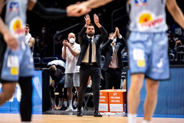 向高速入弯 向高速入弯